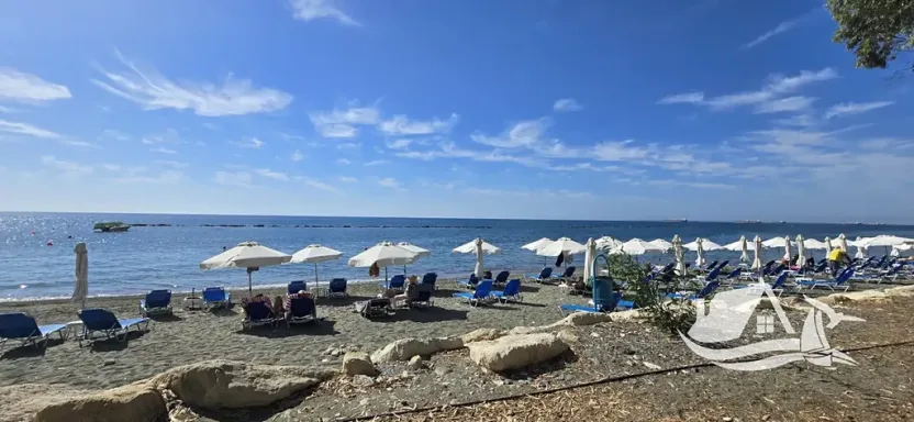 Prodej bytu 2+kk, Lemesos, Kypr, 54 m2