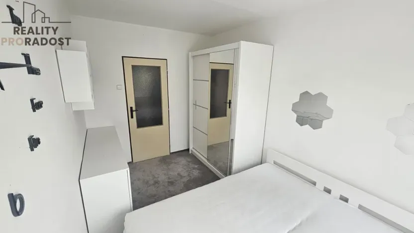Pronájem bytu 2+kk, Teplice, Pražská, 39 m2