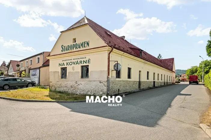 Prodej rodinného domu, Řitka, Na návsi, 286 m2