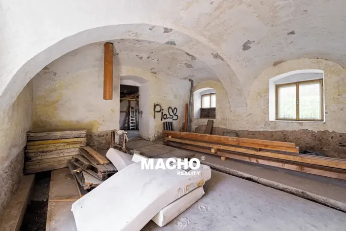 Prodej rodinného domu, Řitka, Na návsi, 286 m2