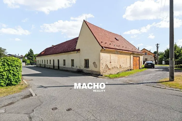 Prodej obchodního prostoru, Řitka, Na návsi, 286 m2