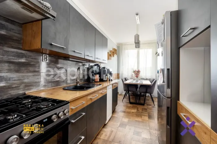 Prodej bytu 3+1, Ústí nad Labem - Krásné Březno, Obvodová, 75 m2