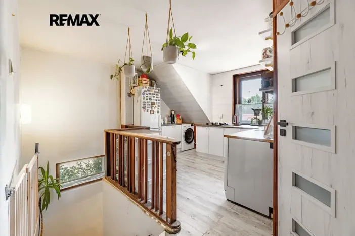 Prodej vícegeneračního domu, Praha - Pitkovice, Žampiónová, 200 m2