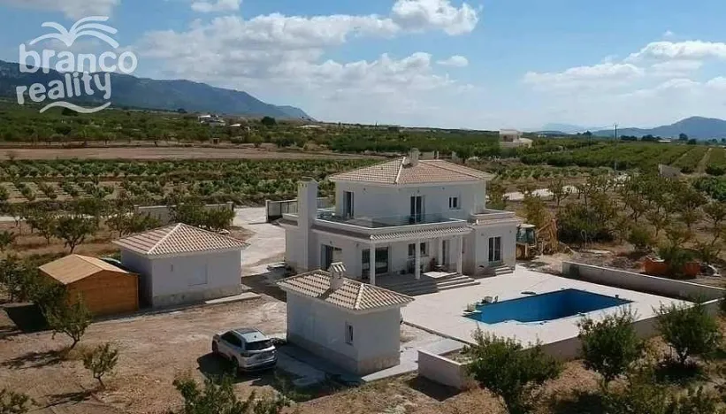 Prodej rodinného domu, Pinoso, Alicante, Španělsko, 220 m2