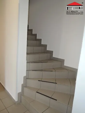 Pronájem rodinného domu, Praha - Modřany, Chuchelská, 120 m2