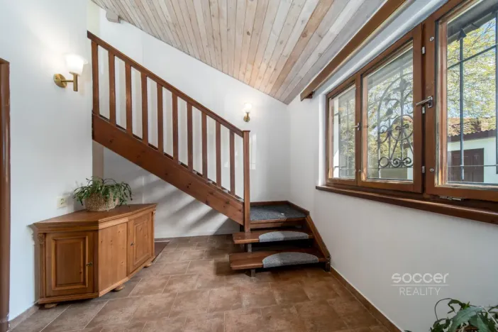 Pronájem rodinného domu, Dobrovice - Úherce, 180 m2