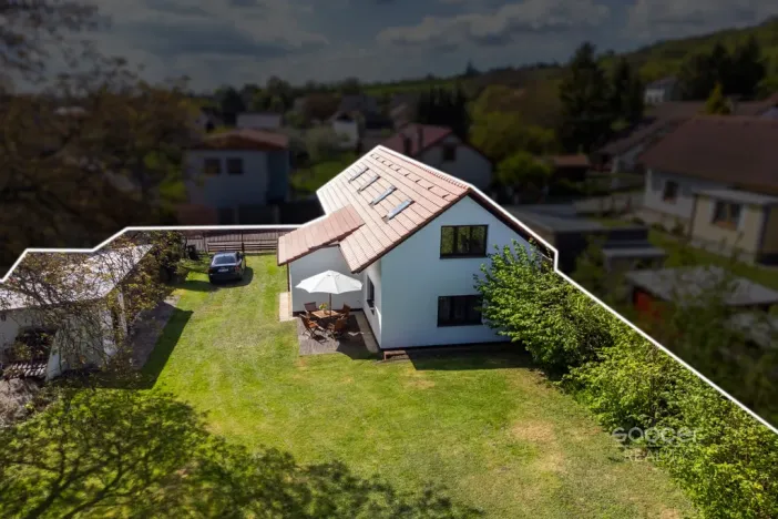 Pronájem rodinného domu, Dobrovice - Úherce, 180 m2