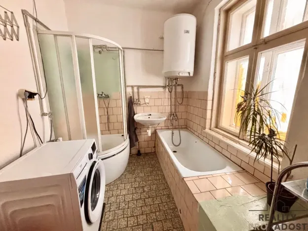 Prodej rodinného domu, Lomnice, 128 m2