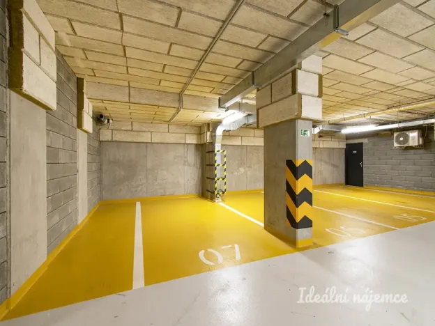 Pronájem bytu 2+kk, Praha - Strašnice, Počernická, 39 m2