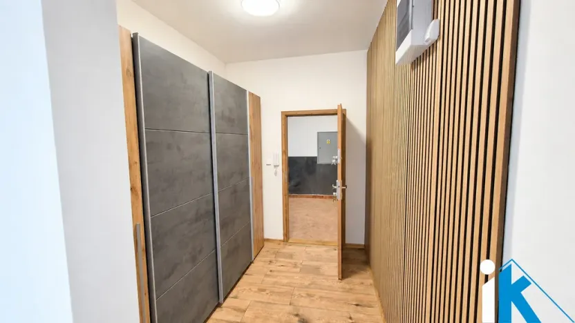Prodej bytu 2+1, Přerov, Komenského, 76 m2