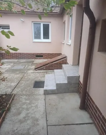 Prodej rodinného domu, Břeclav - Poštorná, Záhumní, 120 m2