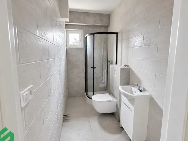 Pronájem bytu 1+kk, Praha - Libeň, Na Truhlářce, 28 m2