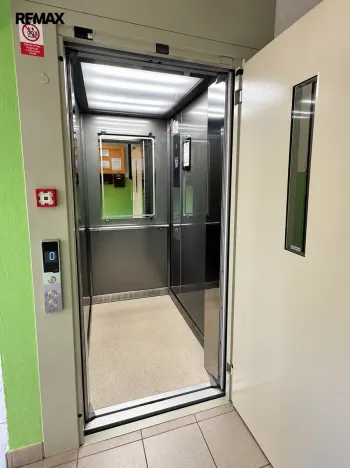 Prodej bytu 3+1, Příbram - Příbram VIII, U Školy, 72 m2