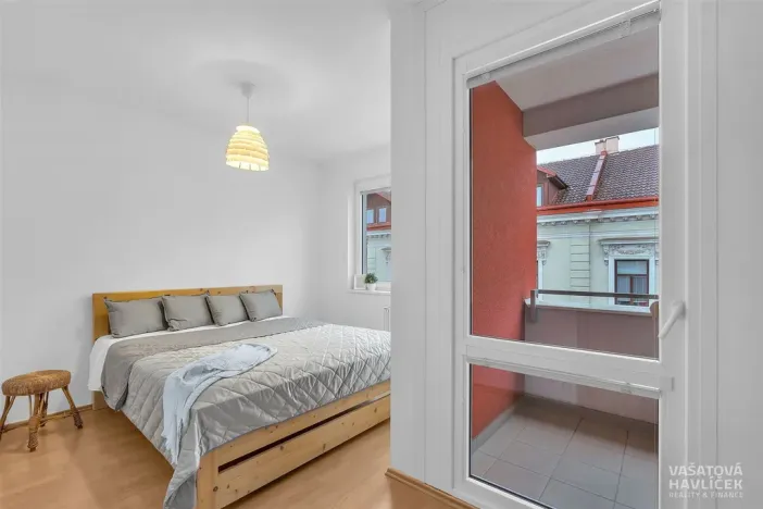 Prodej bytu 2+kk, Hradec Králové, Všehrdova, 53 m2