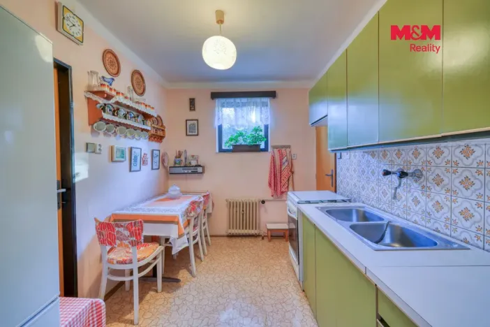 Prodej rodinného domu, Chválenice, 192 m2