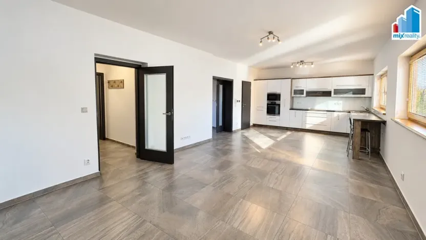 Pronájem bytu 2+kk, Nýřany, Masarykovo náměstí, 70 m2