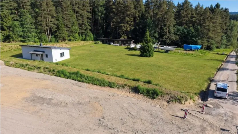 Prodej komerčního pozemku, Lipno nad Vltavou, 699 m2