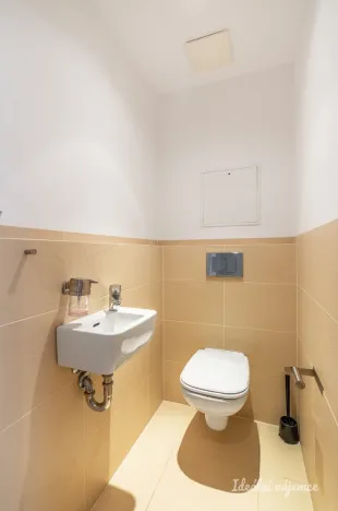 Pronájem bytu 3+kk, Praha - Michle, U michelského mlýna, 63 m2