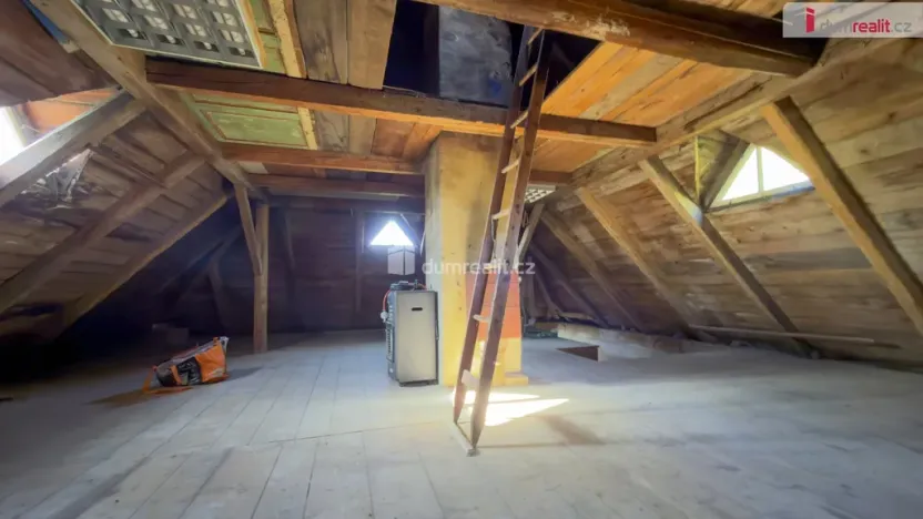 Prodej rodinného domu, Frýdlant - Albrechtice u Frýdlantu, 250 m2