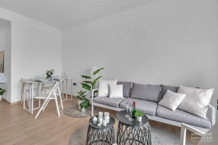 Prodej bytu 2+1, Hradec Králové, třída SNP, 50 m2