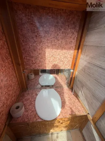 Prodej zahrady, Obrnice - České Zlatníky, 302 m2