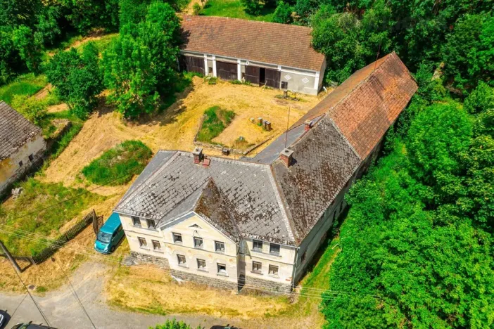 Prodej zemědělské usedlosti, Hostouň - Slatina, 850 m2