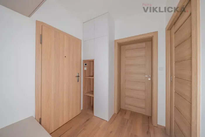 Prodej bytu 2+kk, Zaječí, Hlavní, 63 m2