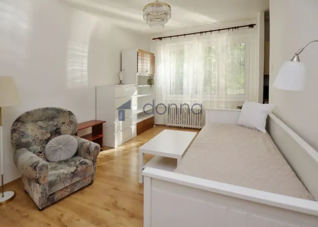 Pronájem bytu 1+kk, Praha, Michelangelova, 21 m2
