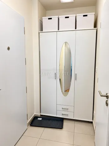 Pronájem bytu 1+kk, 33 m2