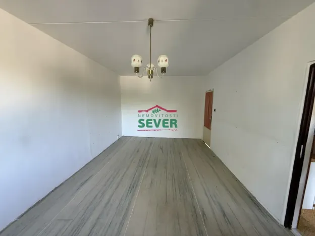 Prodej bytu 3+1, Postoloprty, Jiráskovo náměstí, 81 m2