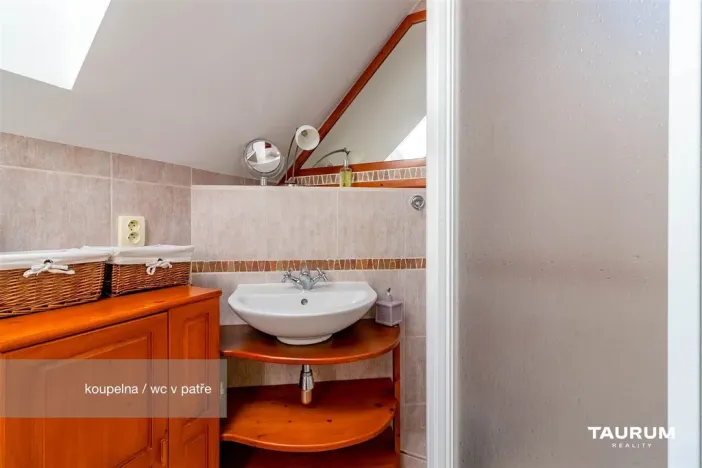 Prodej chalupy, Únějovice, 193 m2