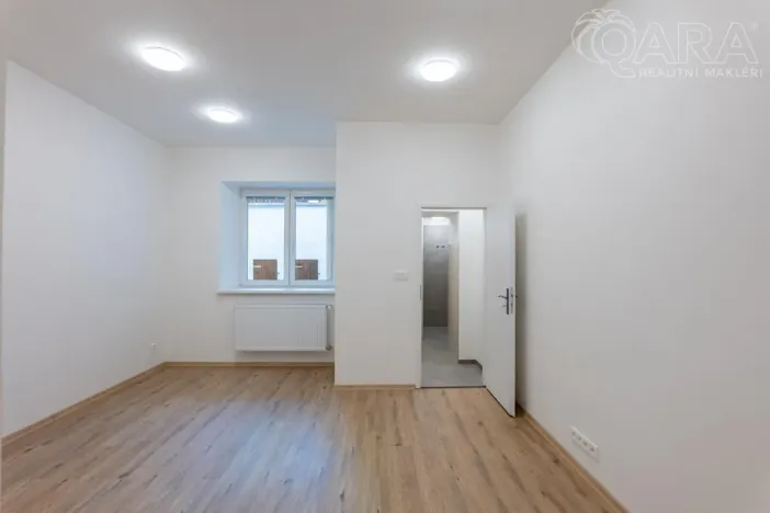 Prodej rodinného domu, Praha - Prosek, Prosecká, 56 m2