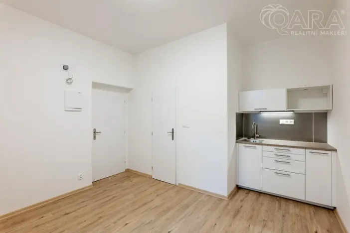Prodej rodinného domu, Praha - Prosek, Prosecká, 56 m2