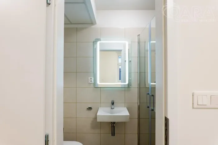 Prodej rodinného domu, Praha - Prosek, Prosecká, 56 m2
