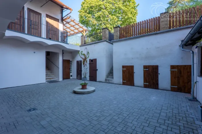 Prodej rodinného domu, Praha - Prosek, Prosecká, 56 m2