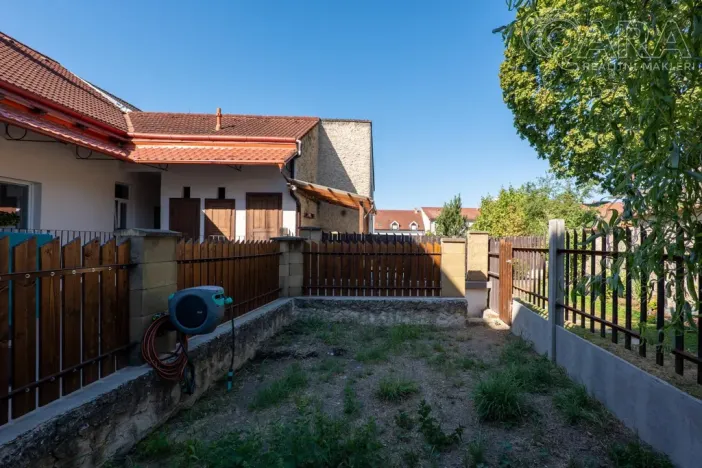 Prodej rodinného domu, Praha - Prosek, Prosecká, 56 m2
