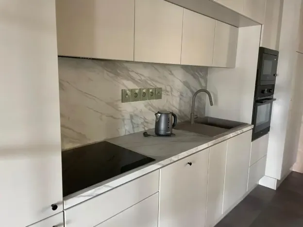 Pronájem pokoje, Praha - Vysočany, Poděbradská, 141 m2