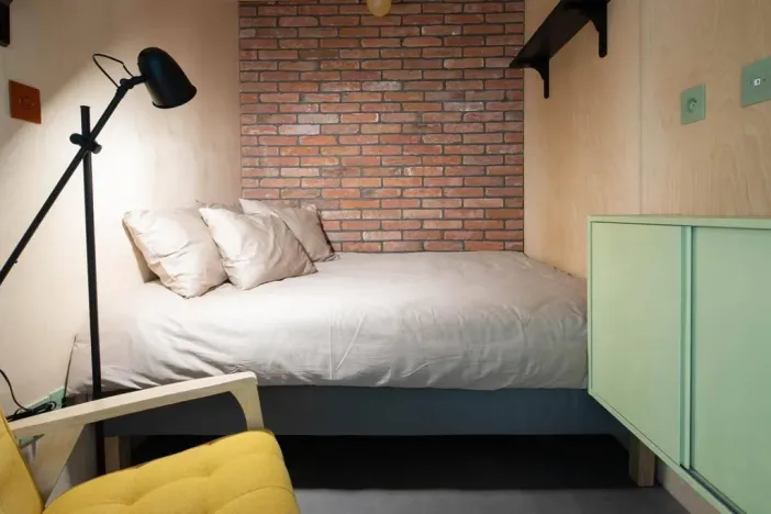 Pronájem pokoje, Praha - Vysočany, Poděbradská, 141 m2