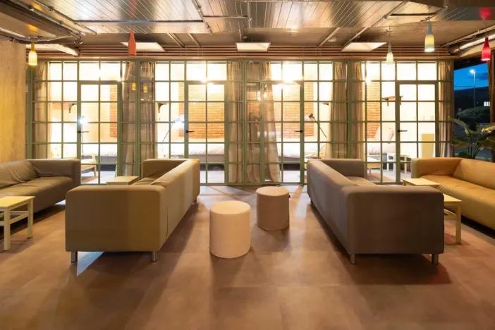 Pronájem pokoje, Praha - Vysočany, Poděbradská, 141 m2