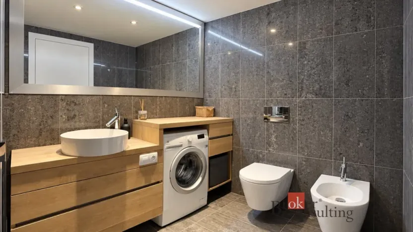 Pronájem bytu 1+kk, Praha - Dejvice, Nikoly Tesly, 46 m2