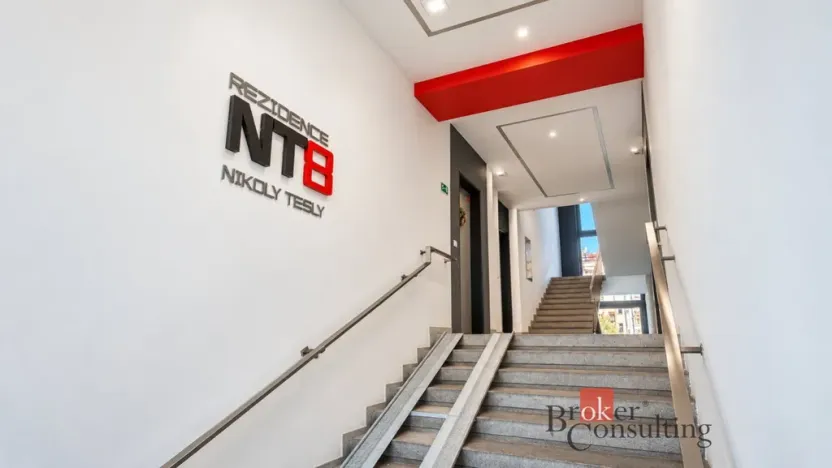 Pronájem bytu 1+kk, Praha - Dejvice, Nikoly Tesly, 46 m2