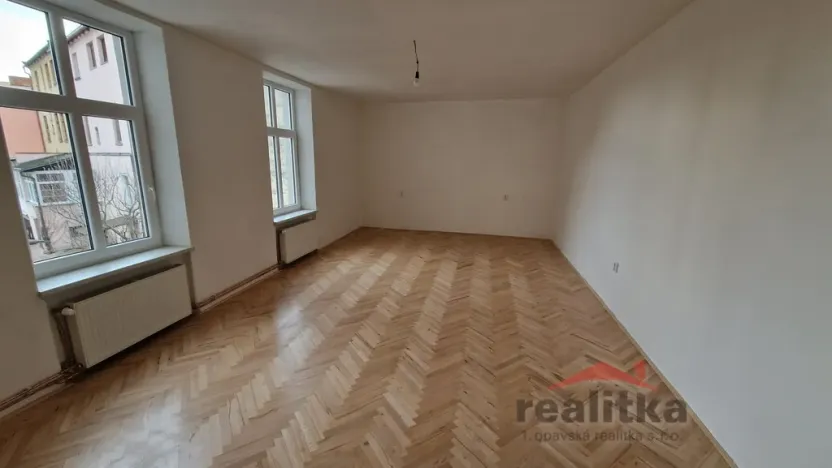 Pronájem bytu 3+1, Opava - Předměstí, Komenského, 106 m2