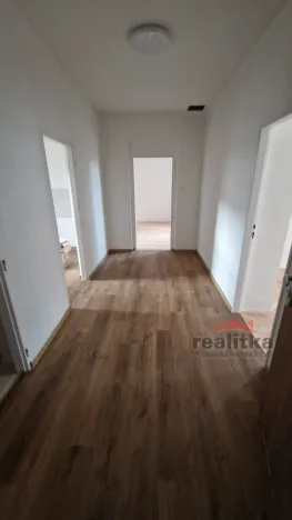 Pronájem bytu 3+1, Opava - Předměstí, Komenského, 106 m2
