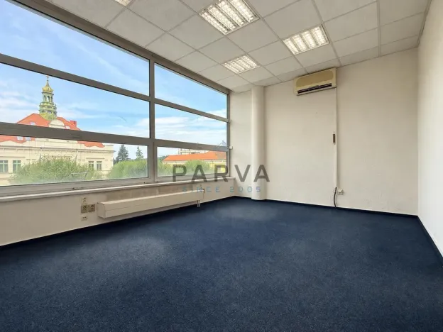 Pronájem kanceláře, Rokycany - Nové Město, Jiráskova, 18 m2