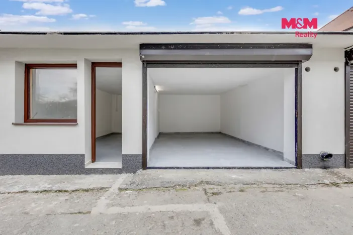 Prodej bytu 3+kk, Lochovice, 104 m2