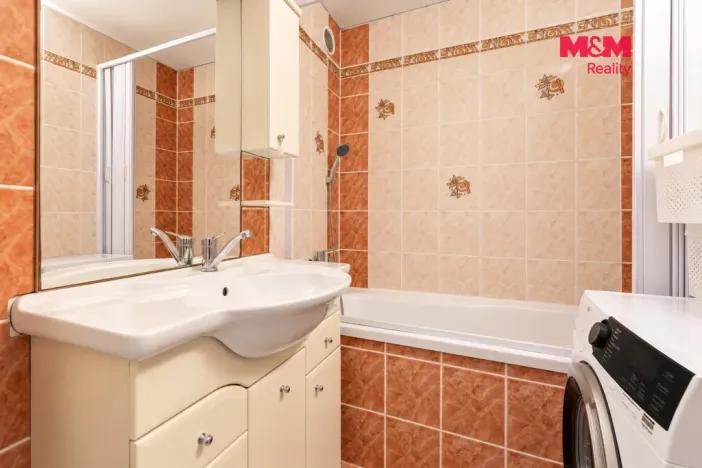 Prodej bytu 3+1, Orlová - Lutyně, F. S. Tůmy, 71 m2
