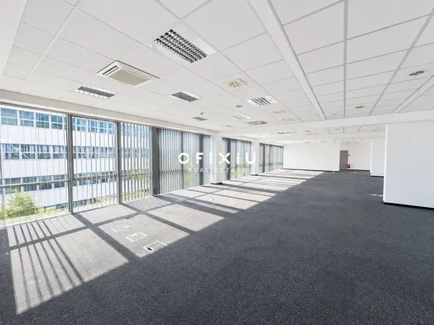 Pronájem kanceláře, Praha - Smíchov, Karla Engliše, 2208 m2