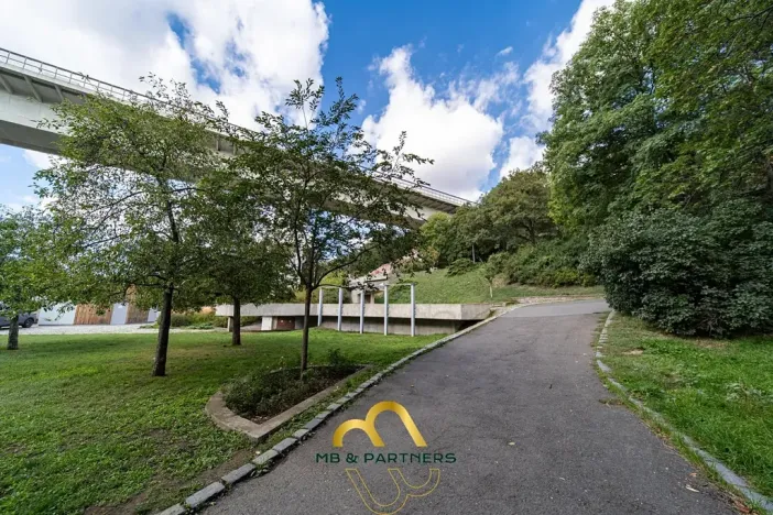 Pronájem bytu 3+kk, Praha - Vinohrady, Pod Karlovem, 85 m2