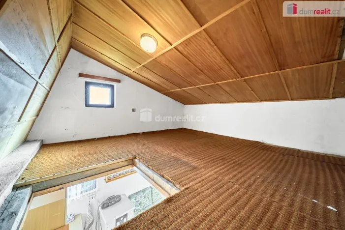 Prodej chaty, Karlovy Vary - Stará Role, V Polích, 27 m2