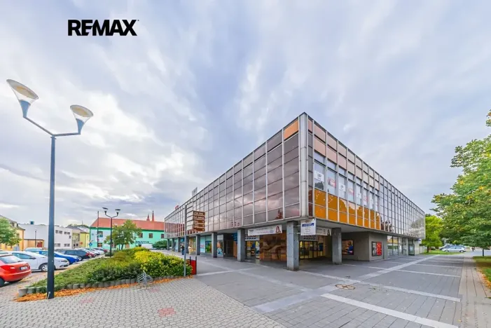Pronájem obchodního prostoru, Štětí, Obchodní, 460 m2
